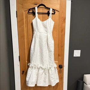 Elliatt White Textured Midi Dress